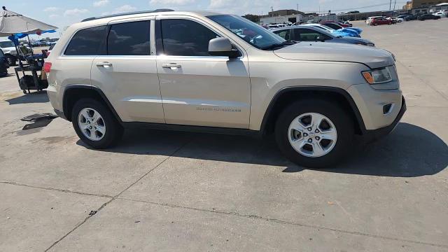 2014 Jeep Grand Cherokee Laredo VIN: 1C4RJEAG8EC386864 Lot: 80836585