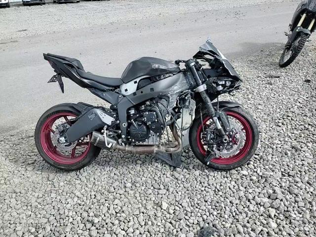 2025 Kawasaki Zx636 K VIN: JKBZXJK11SA010800 Lot: 84221915