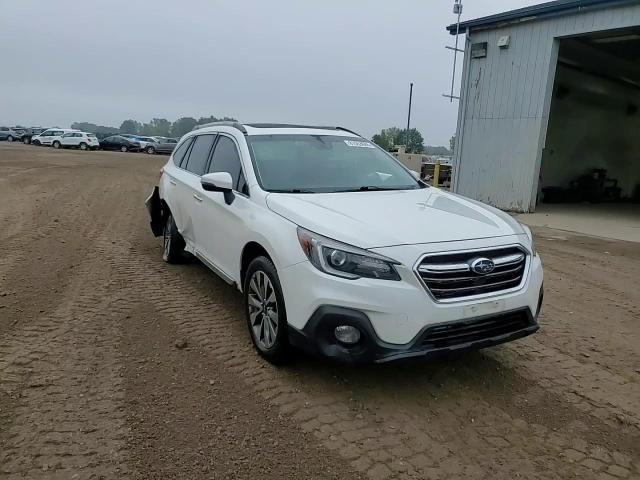 2018 Subaru Outback Touring VIN: 4S4BSETC6J3372492 Lot: 81553685