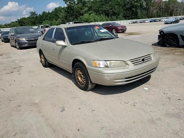 1997 Toyota Camry VIN: 4T1BF22K3VU917365 Lot: 71729625