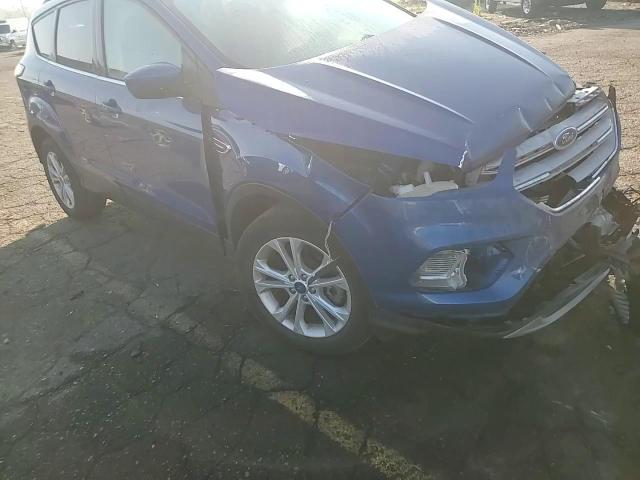 2017 Ford Escape Se VIN: 1FMCU0G97HUF05829 Lot: 80680515