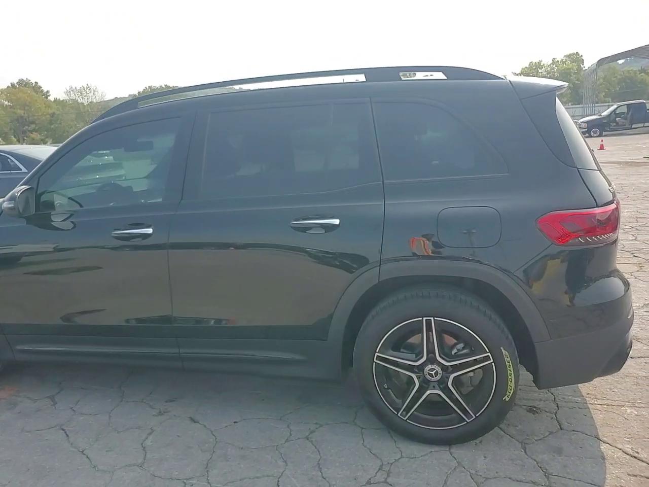 Фото: W1N4M4GBXPW334976