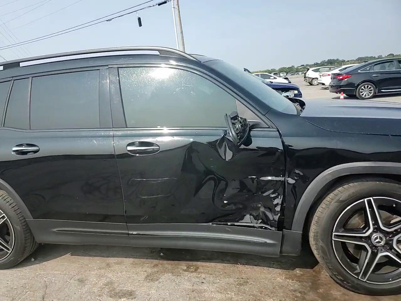 Фото: W1N4M4GBXPW334976