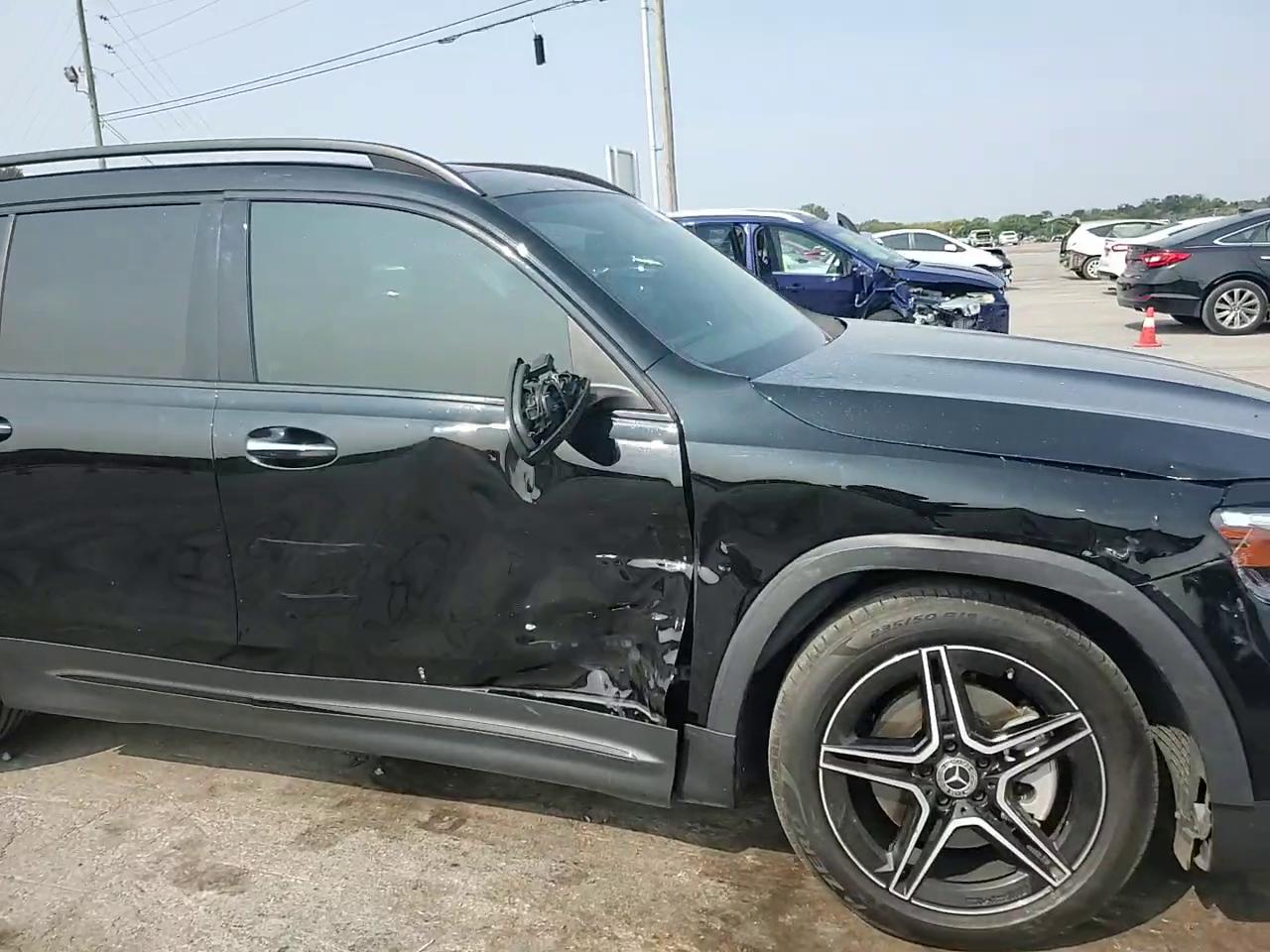 Фото: W1N4M4GBXPW334976