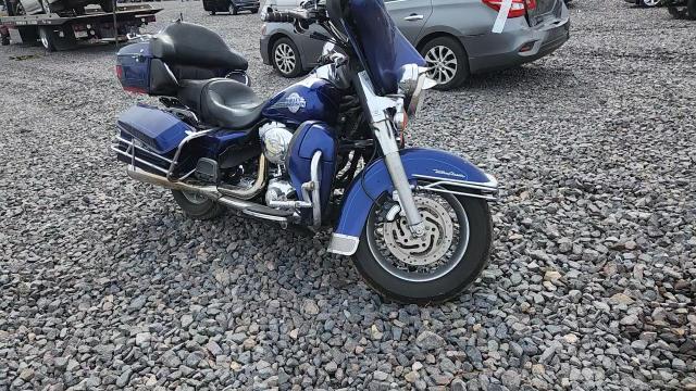 2006 Harley-Davidson Flhtcui VIN: 1HD1FCW156Y616127 Lot: 81268995