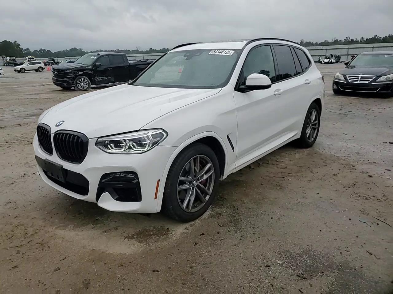 Фото: 5UXTY9C05M9F33261