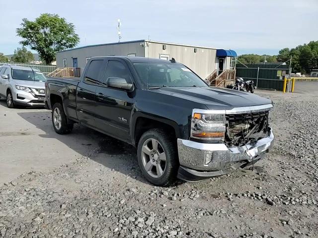 2018 Chevrolet Silverado C1500 Lt VIN: 1GCRCREH8JZ261147 Lot: 84206045