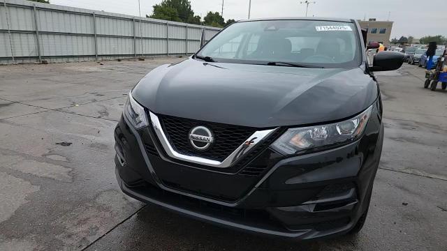 2022 Nissan Rogue Sport S VIN: JN1BJ1AW4NW47069 Lot: 71544025
