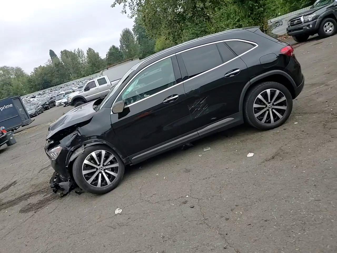 Фото: W1N4N4HB3PJ437973