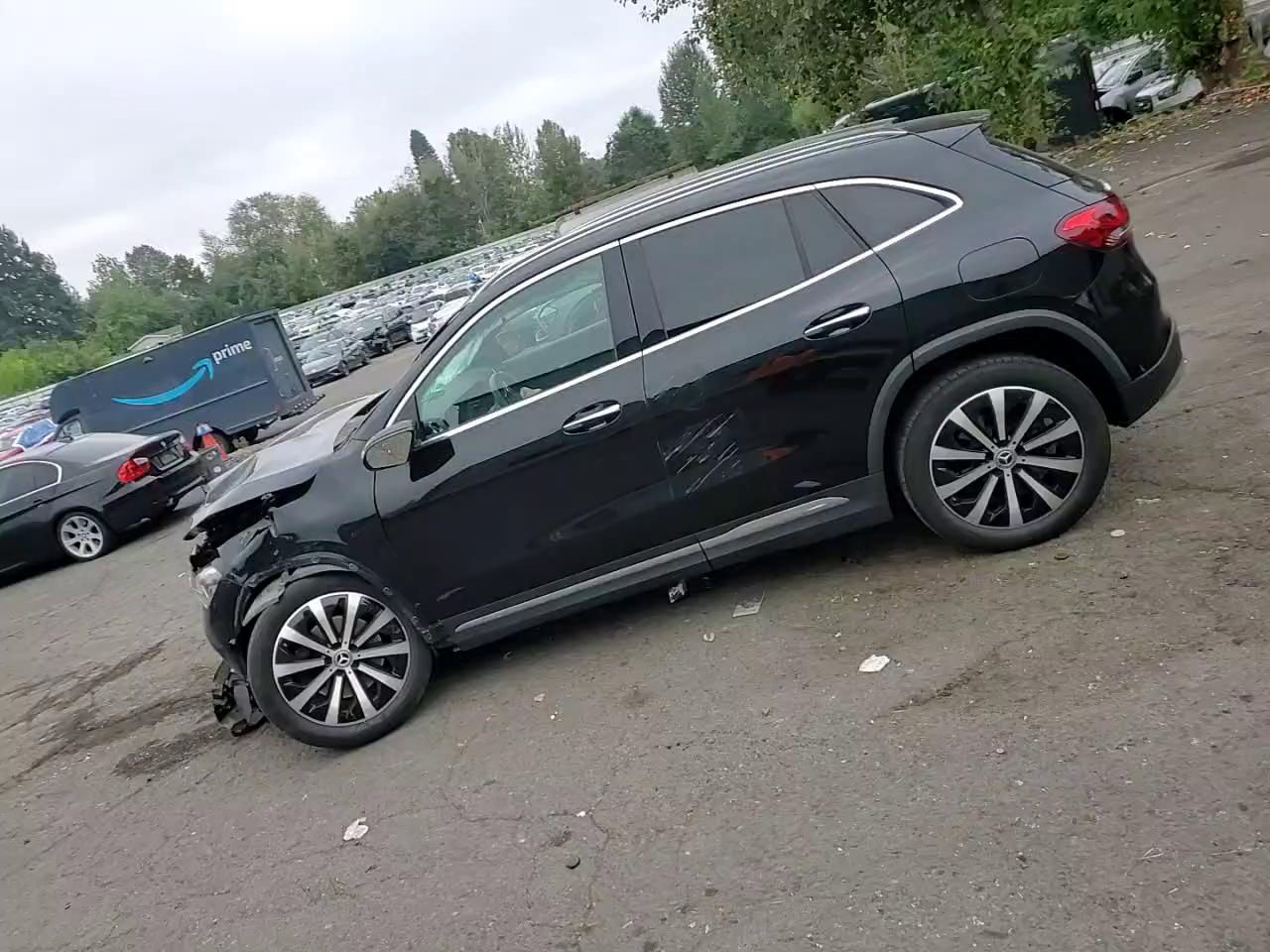 Фото: W1N4N4HB3PJ437973