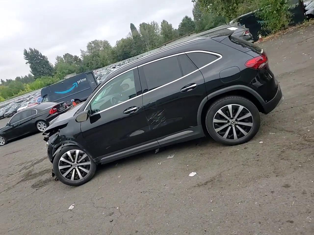 Фото: W1N4N4HB3PJ437973