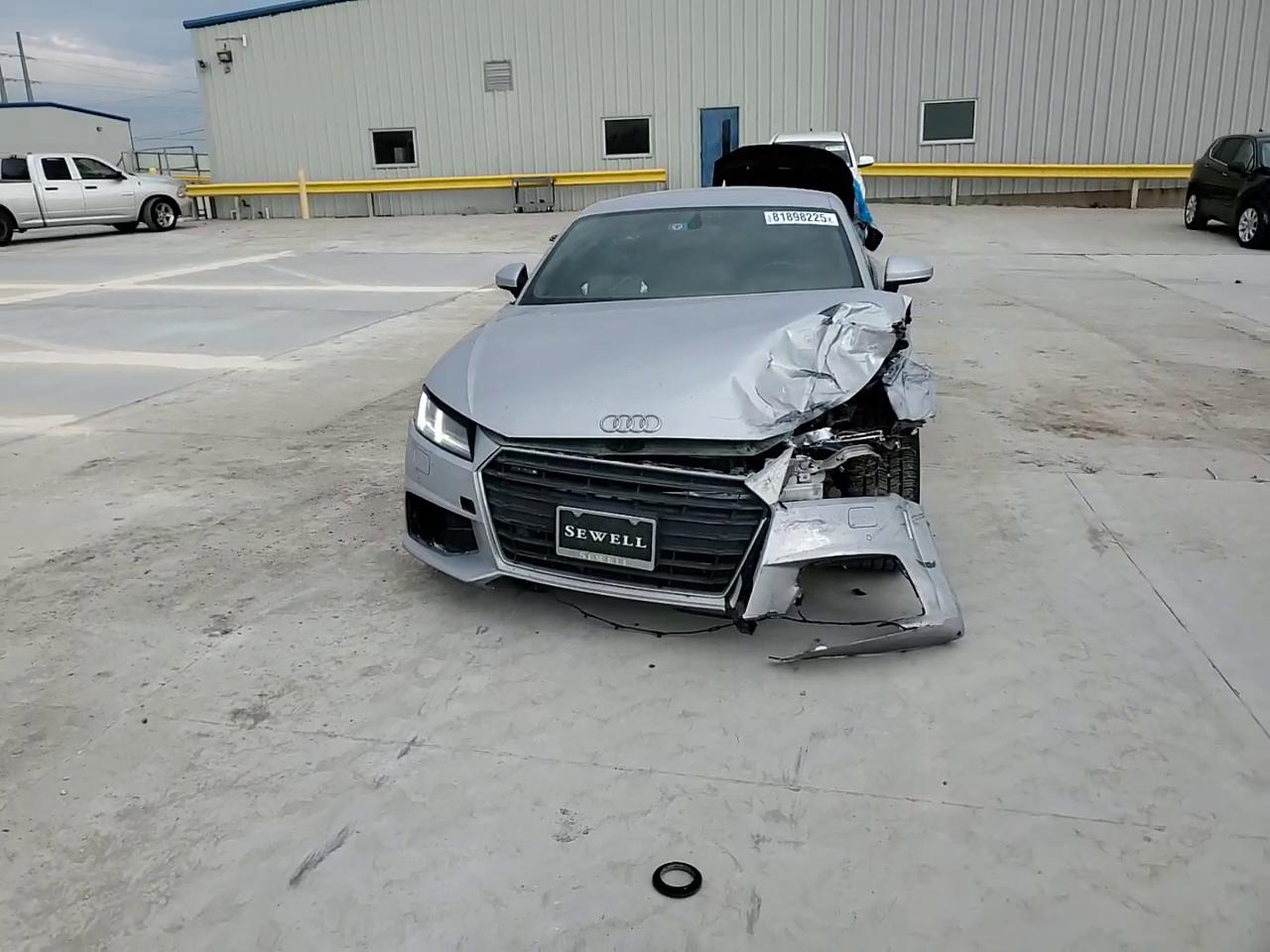 Фото: TRUAEAFV4N1000864