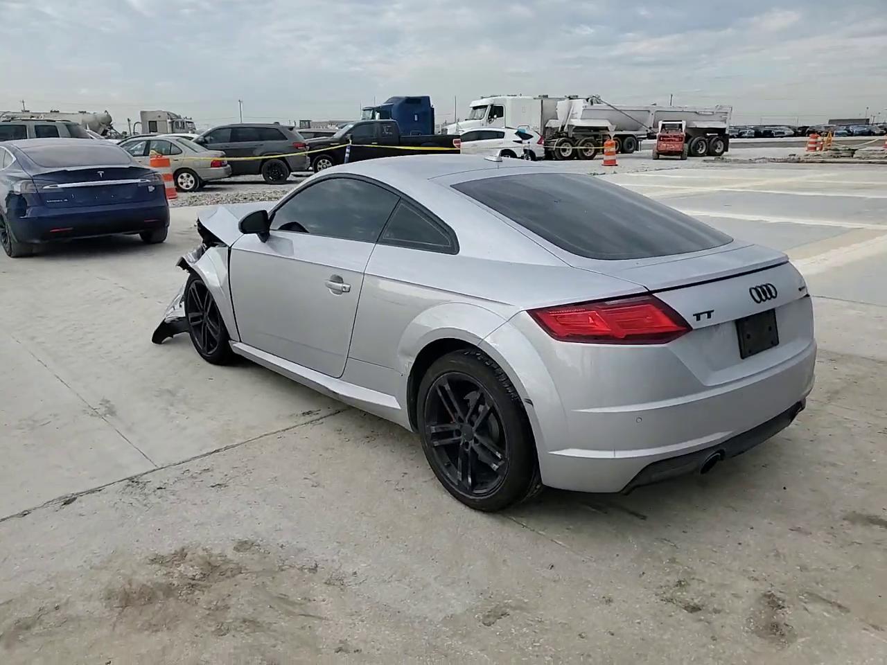 Фото: TRUAEAFV4N1000864