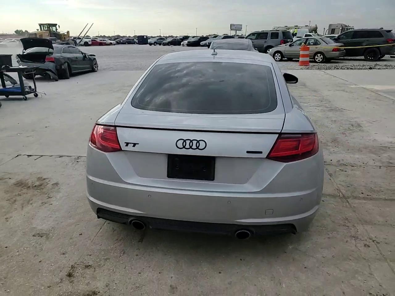 Фото: TRUAEAFV4N1000864