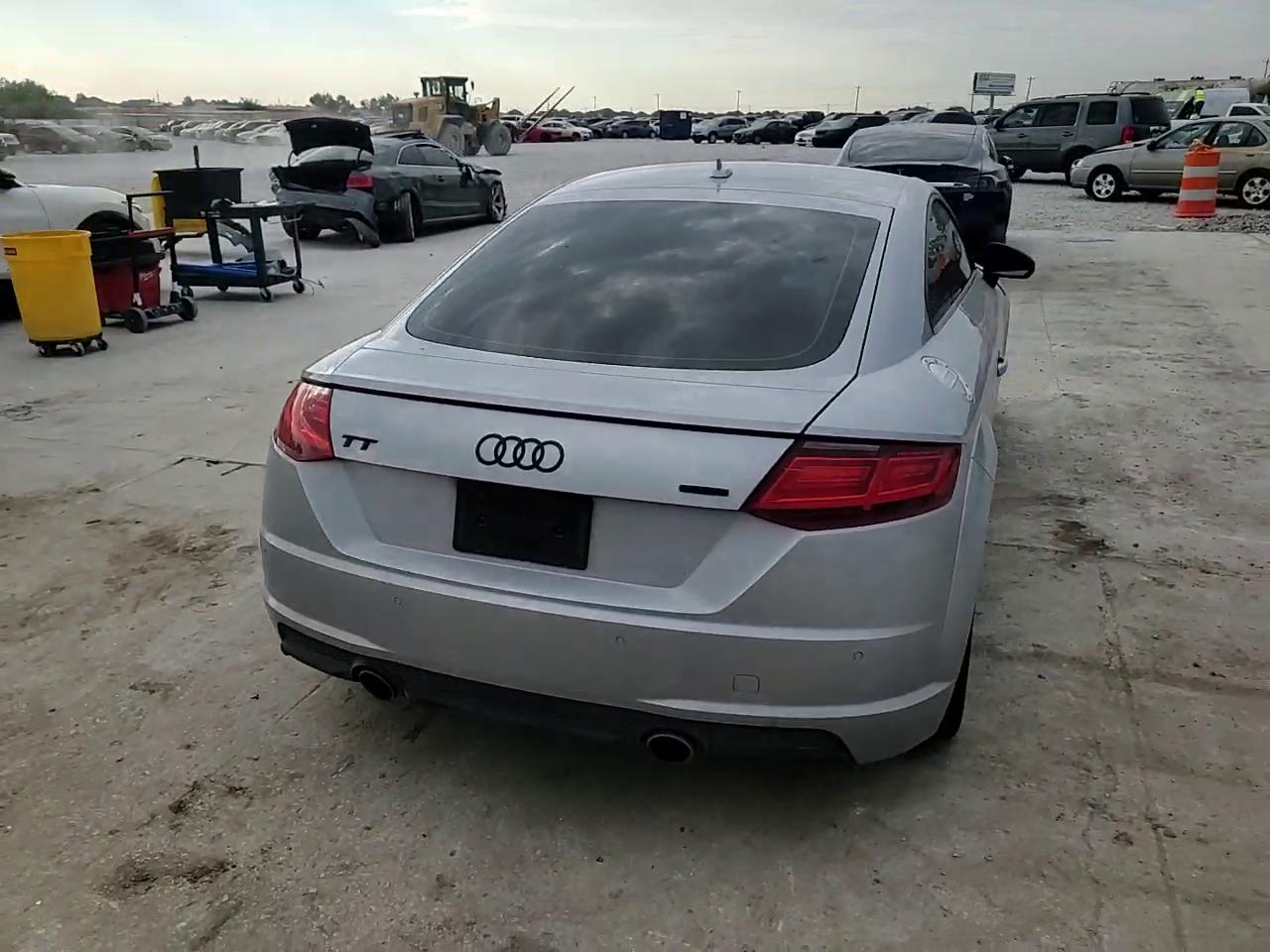 Фото: TRUAEAFV4N1000864