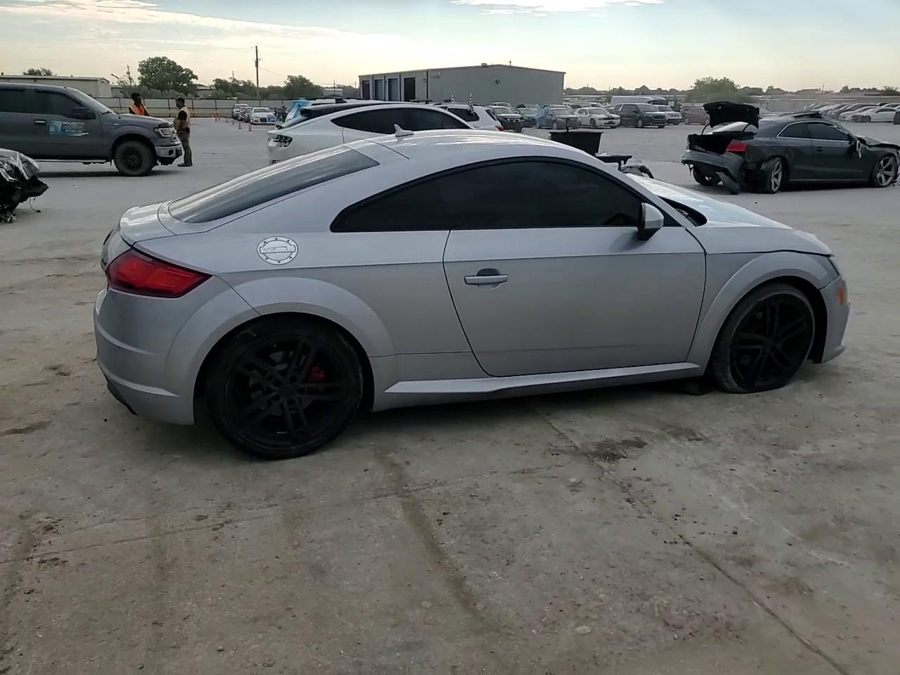 Фото: TRUAEAFV4N1000864