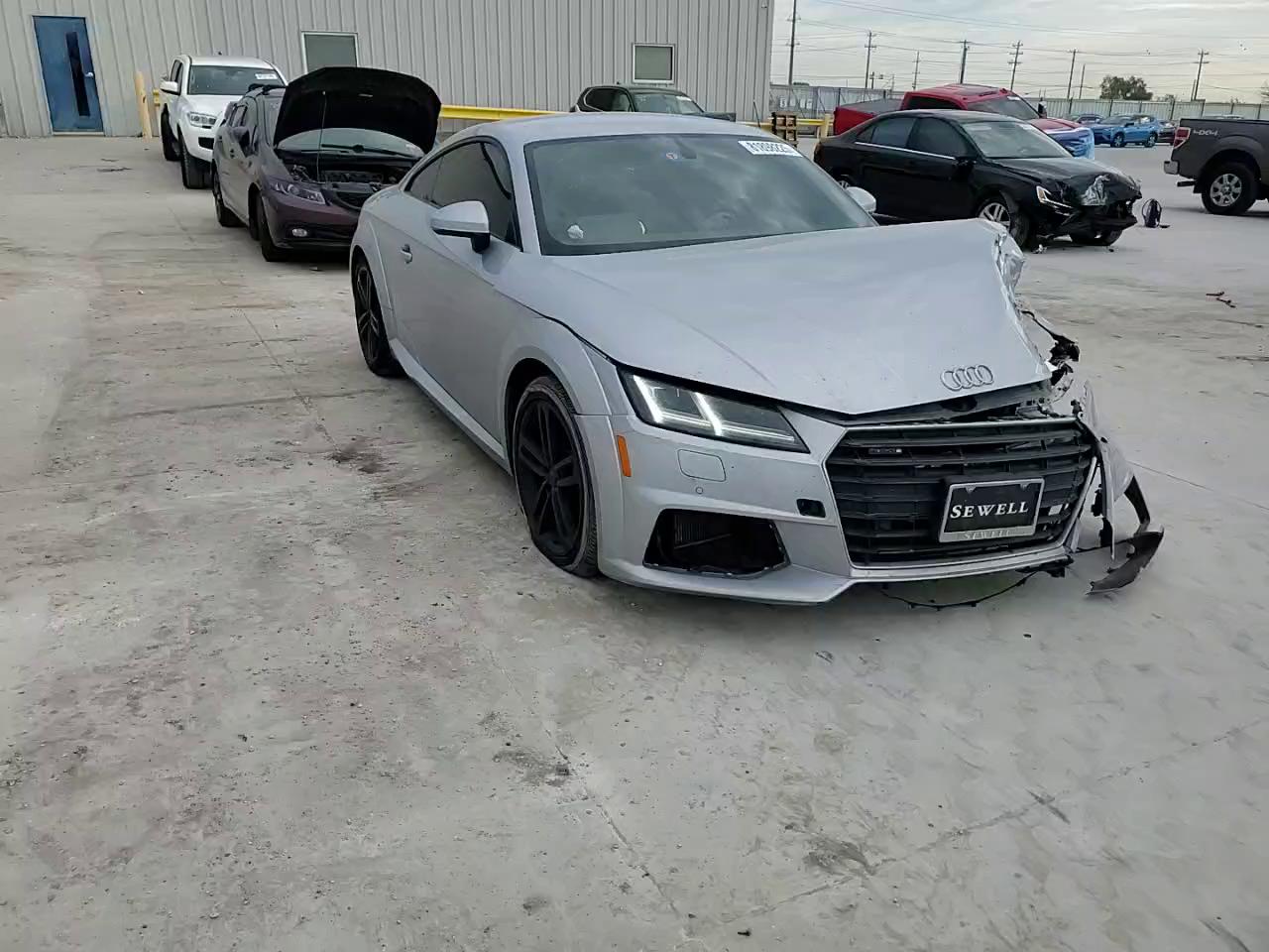 Фото: TRUAEAFV4N1000864