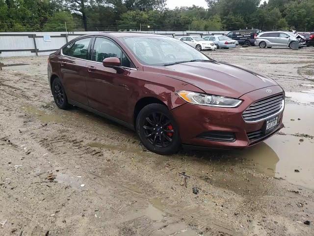2015 Ford Fusion S VIN: 3FA6P0G7XFR110545 Lot: 81071595