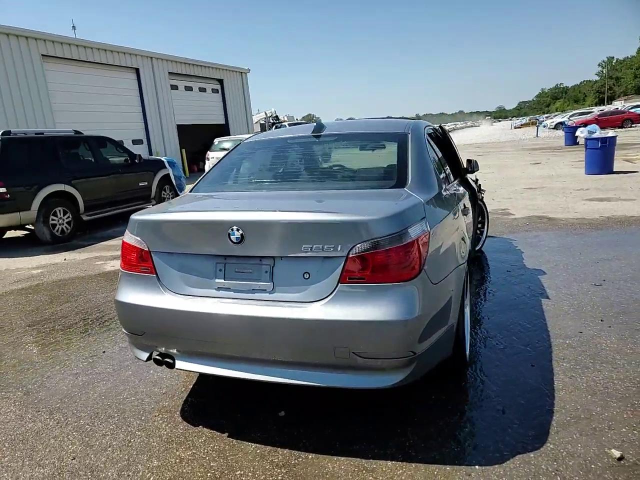 Фото: WBANE53586CK82677