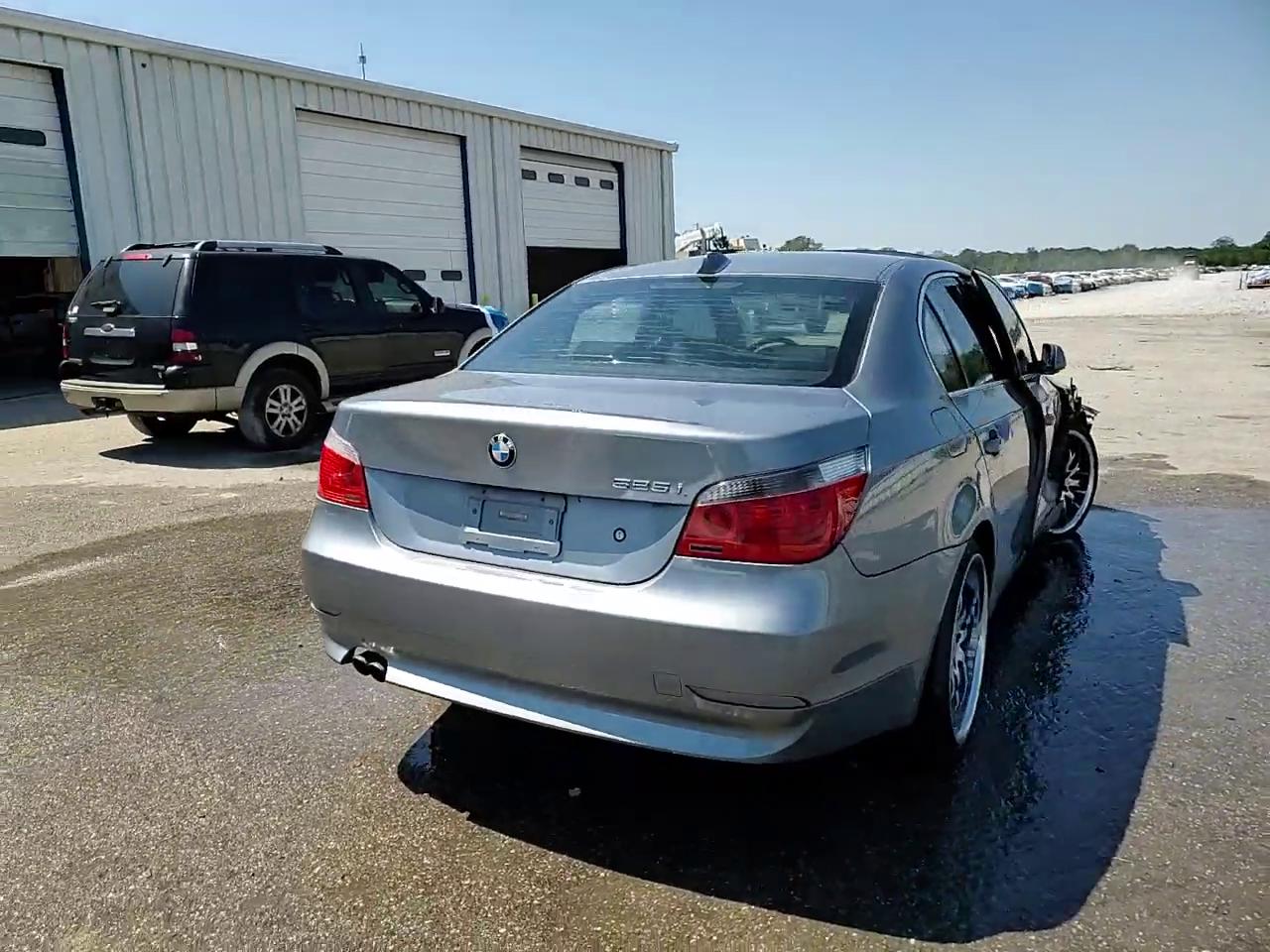 Фото: WBANE53586CK82677