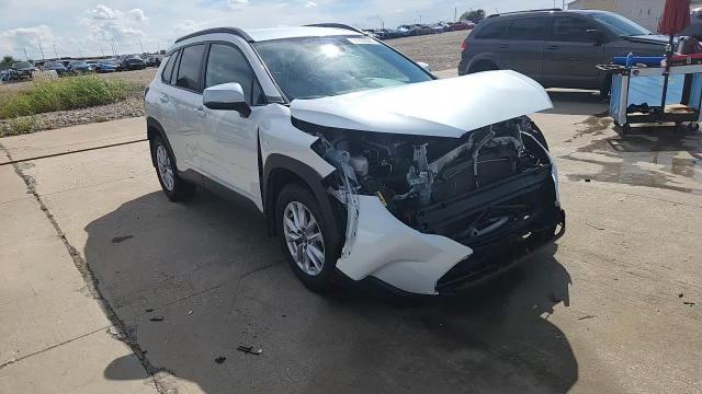 2022 Toyota Corolla Cross Le VIN: 7MUCAAAG1NV020408 Lot: 81639505