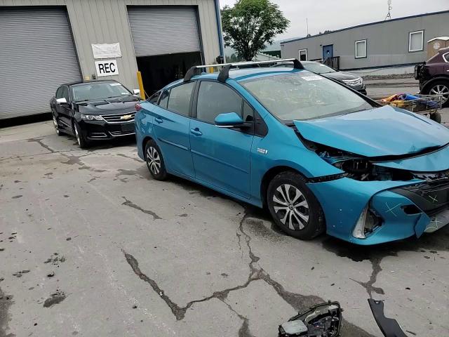 2022 Toyota Prius Prime Le VIN: JTDKAMFP1N3216009 Lot: 81250805