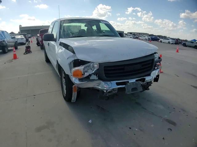 2007 GMC New Sierra C1500 Classic VIN: 1GTEC19V07Z192379 Lot: 82119115