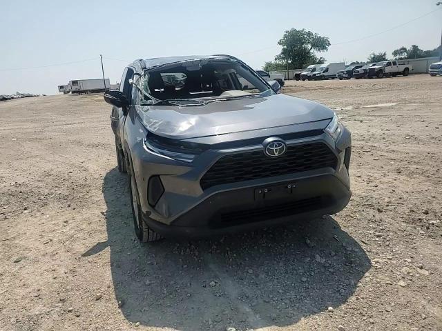 2022 Toyota Rav4 Xle VIN: 2T3W1RFV3NW205197 Lot: 80153275