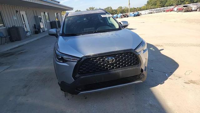 2022 Toyota Corolla Cross Le VIN: 7MUBAABG7NV017684 Lot: 84554195