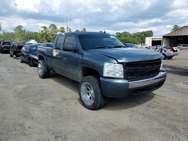 2008 Chevrolet Silverado K1500 VIN: 1GCEK19J48Z226390 Lot: 84274275