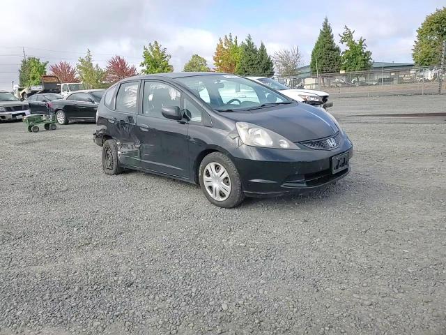 2011 Honda Fit VIN: JHMGE8H33BC010664 Lot: 81348955
