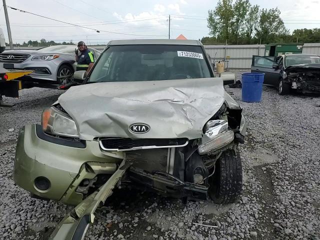 2010 Kia Soul + VIN: KNDJT2A26A7149271 Lot: 71253005