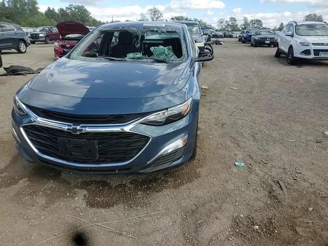 2025 Chevrolet Malibu Rs VIN: 1G1ZG5ST2SF110001 Lot: 71233635