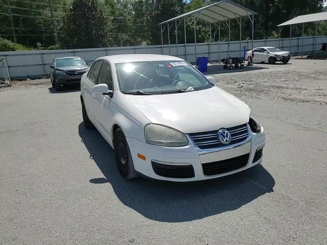 2008 Volkswagen Jetta S VIN: 3VWJM71K68M182536 Lot: 82146605