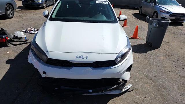 2024 Kia Forte Lx VIN: 3KPF24AD1RE827586 Lot: 84038705