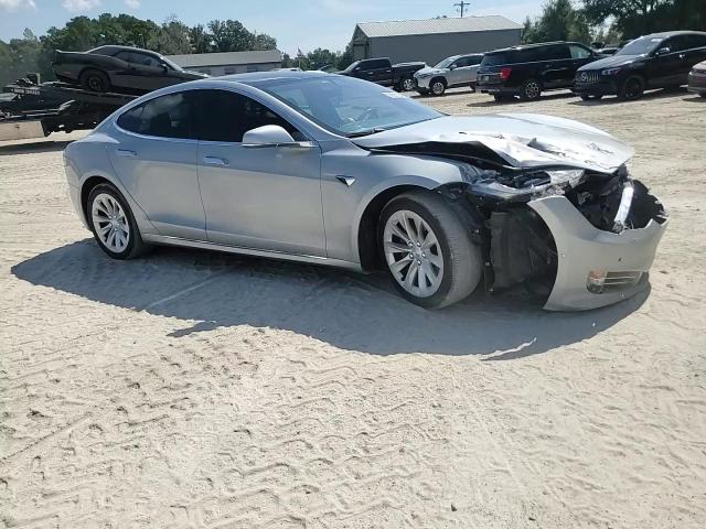 2017 Tesla Model S VIN: 5YJSA1E13HF196994 Lot: 80881205