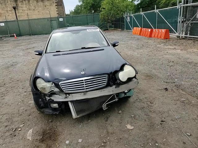 2002 Mercedes-Benz C 240 VIN: WDBRF61J32F143636 Lot: 84567925