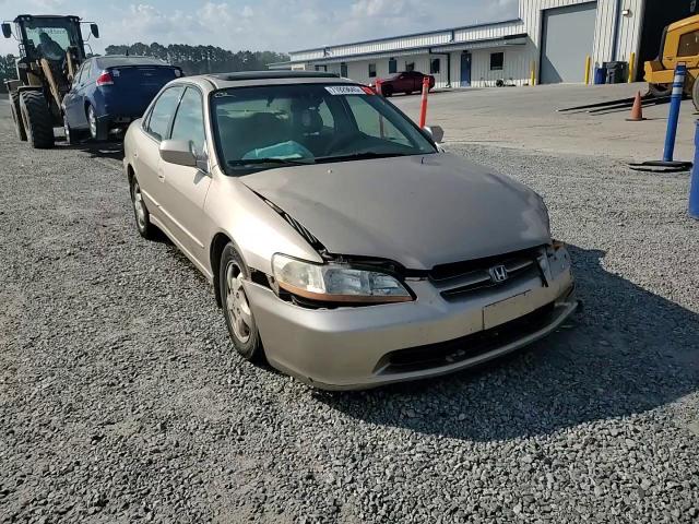 2000 Honda Accord Ex VIN: 1HGCG5669YA086014 Lot: 71929645