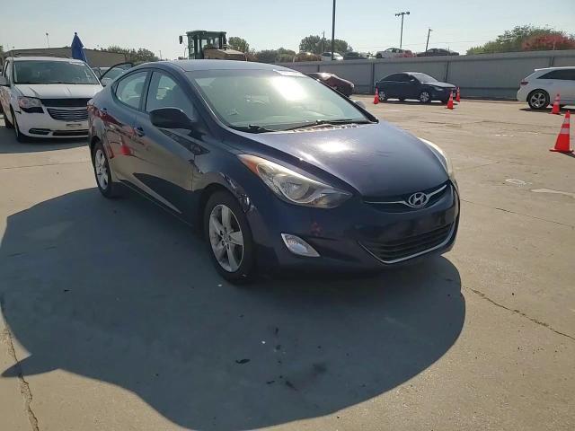 2013 Hyundai Elantra Gls VIN: 5NPDH4AE4DH295592 Lot: 69315655