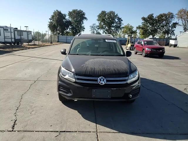 2017 Volkswagen Tiguan Wolfsburg VIN: WVGRV7AX6HK021055 Lot: 80835645