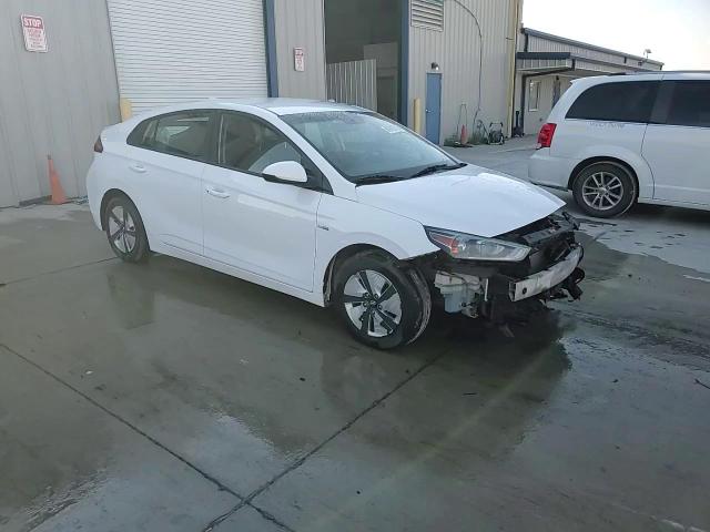 2017 Hyundai Ioniq Blue VIN: KMHC65LC4HU031153 Lot: 80915715