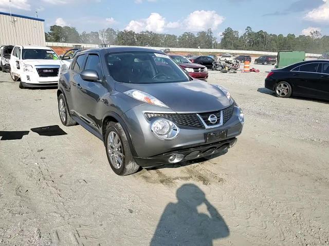 2011 Nissan Juke S VIN: JN8AF5MVXBT022874 Lot: 81428555