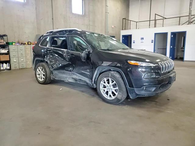 2016 Jeep Cherokee Latitude VIN: 1C4PJMCSXGW255312 Lot: 81901475