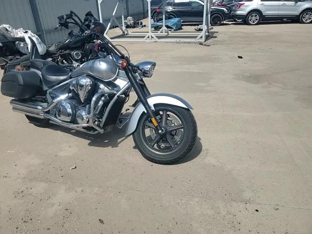 2013 Honda Vt1300 Ct VIN: JH2SC6671DK300252 Lot: 81627655