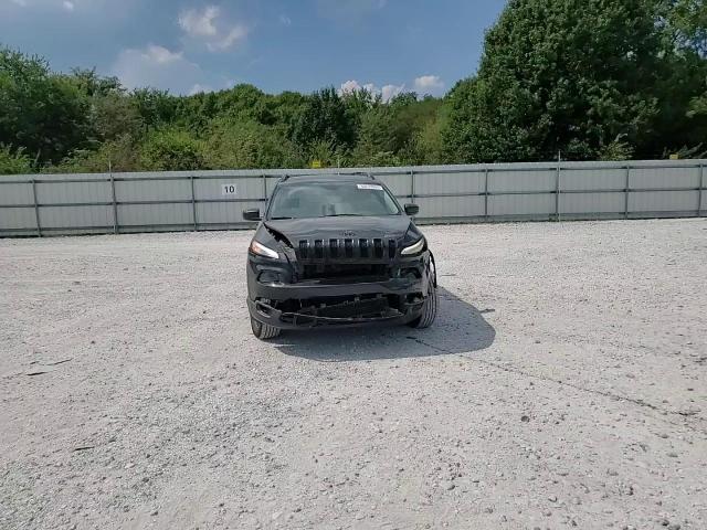 2016 Jeep Cherokee Latitude VIN: 1C4PJMCS1GW103600 Lot: 80639985