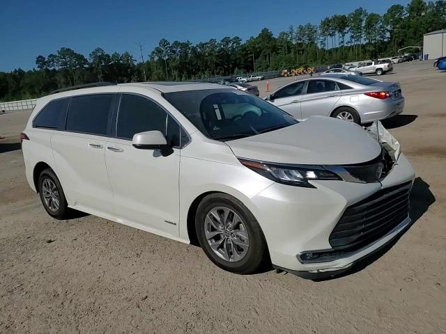 2021 Toyota Sienna Xle VIN: 5TDYRKEC2MS045189 Lot: 82119535