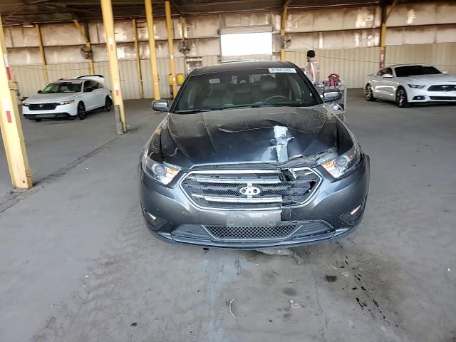 2018 Ford Taurus Limited VIN: 1FAHP2F85JG102139 Lot: 81843385