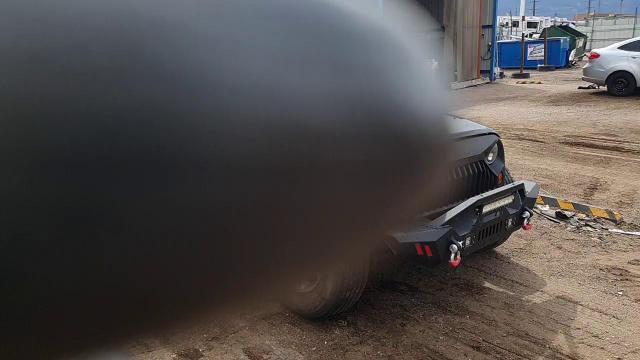 2013 Jeep Wrangler Unlimited Sport VIN: 1C4BJWDGXDL698427 Lot: 81647495