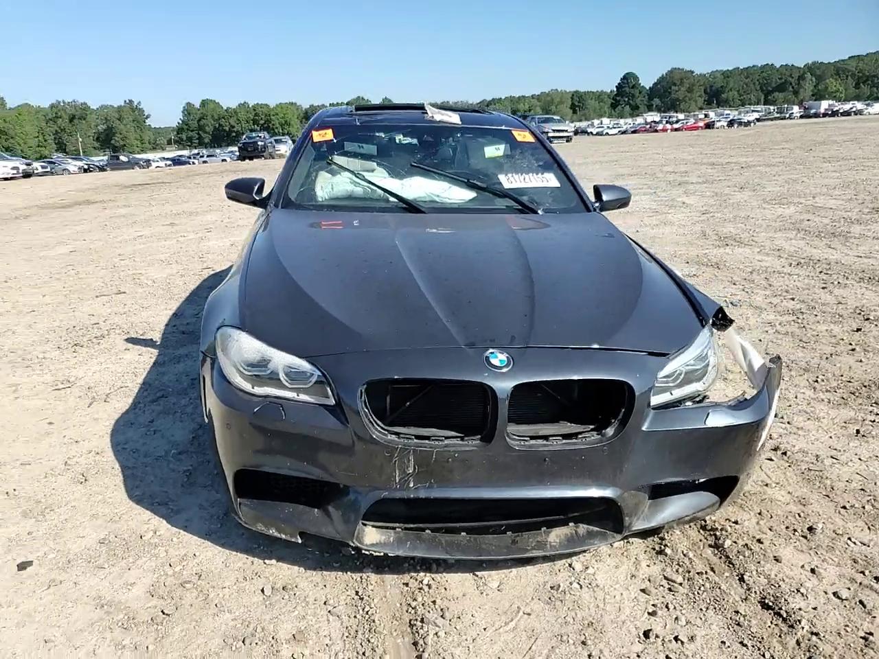 Фото: WBSFV9C54FD595341