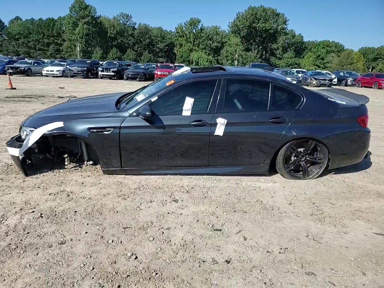 Фото: WBSFV9C54FD595341